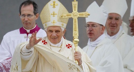 Le-pape-Benoit-XVI-a-annonce-sa-demission