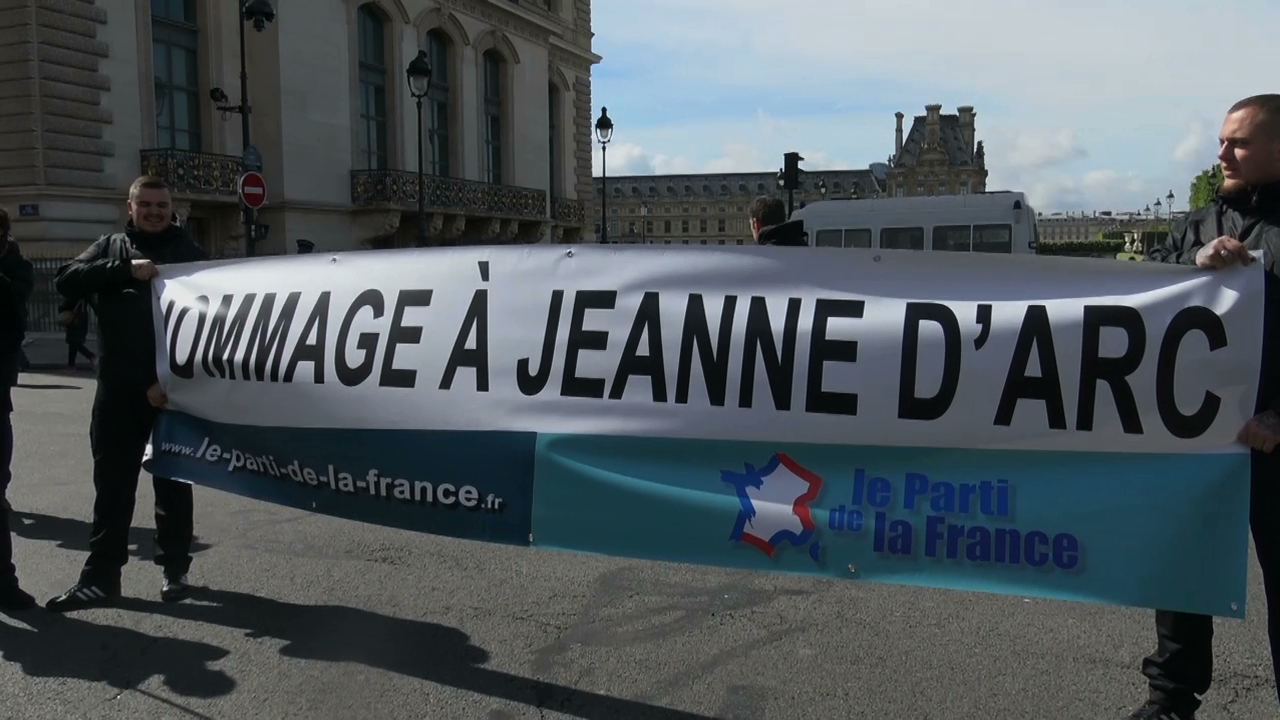 nadine morano la pute mature au lit nadine morano la pute mature au lit